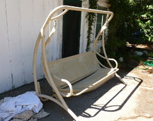 Courtyard Creations RUS4560/RUS4561 Patio Swing Products